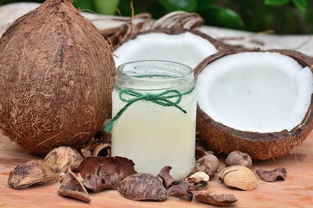 Comment faire de l’huile de noix de coco à froid ?
