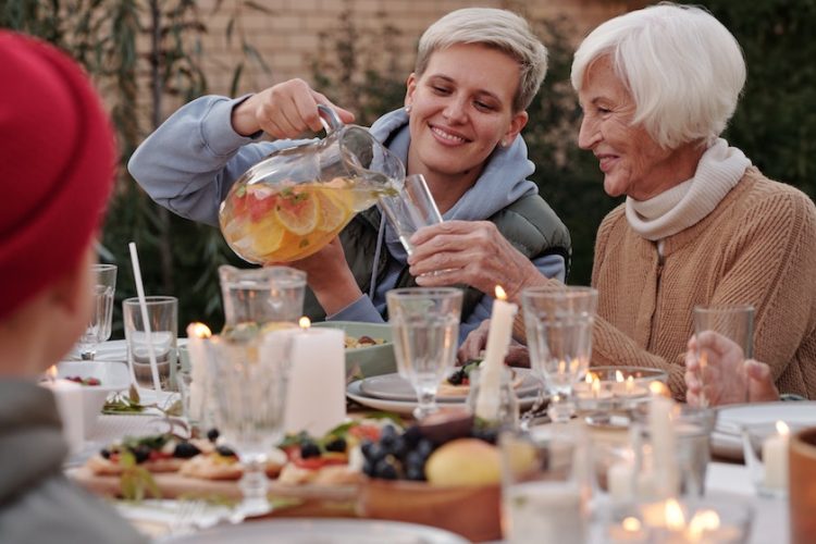 Repas des seniors : les aliments à privilégier et à limiter