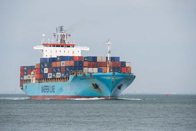 Le transport maritime de marchandises fragiles : stratégies pour une livraison sécurisée
